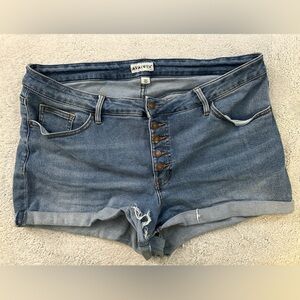 Ava & Viv Classic Blue Denim Shorts | Size 18W